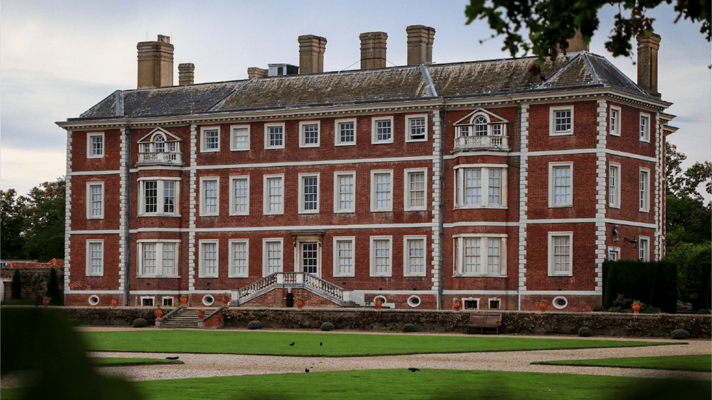 A House With Good Character - Daniel House Club