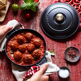 7.9" Round Covered Baking Dish - Black