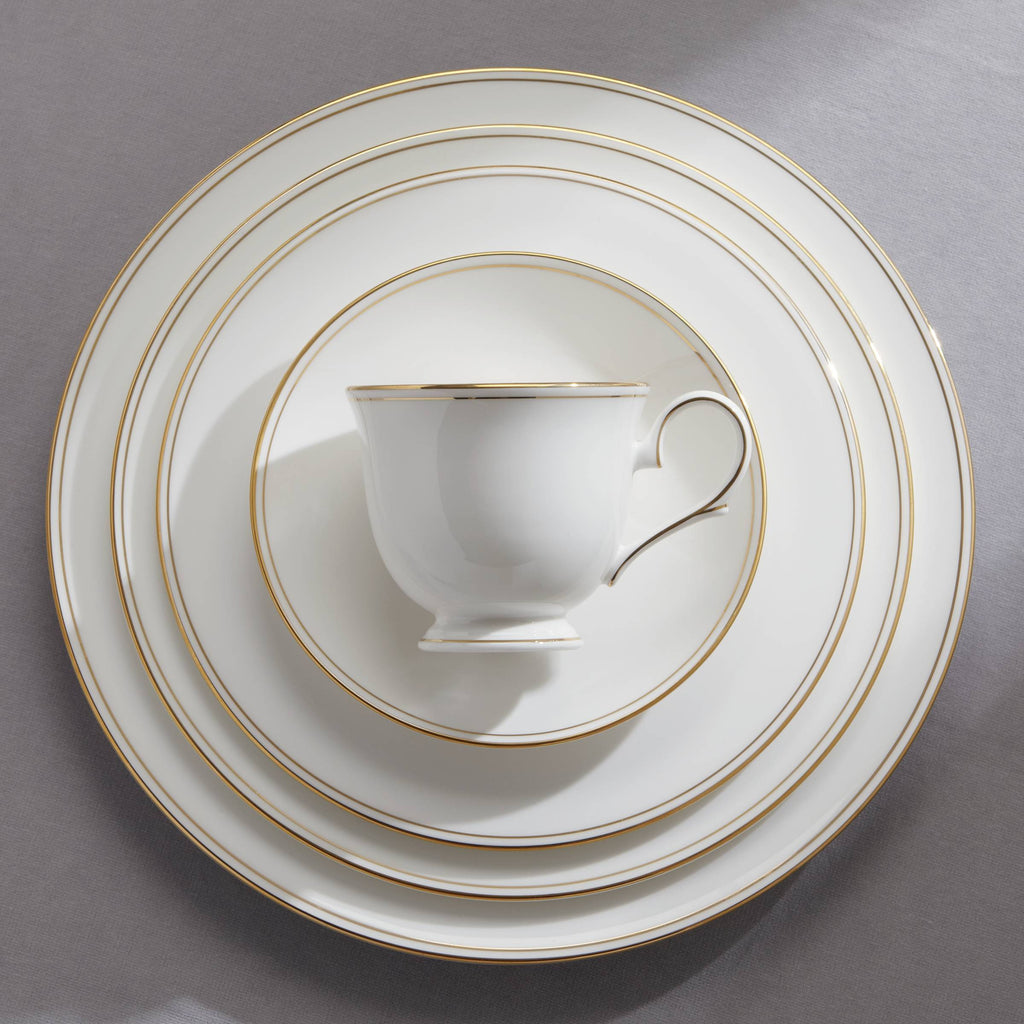 Federal Gold 5 Piece Place Setting Boxed