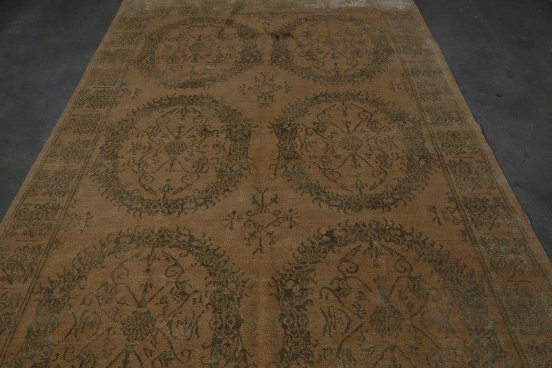 Custom Floral Beige Green Wool And Silk Rug - Catana - 10243