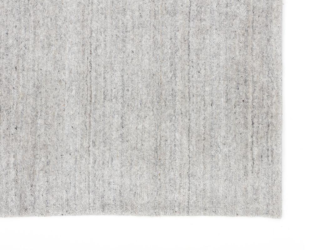 Alaska Hand-Loomed Rug - Grey / Ivory - 5' X 8'