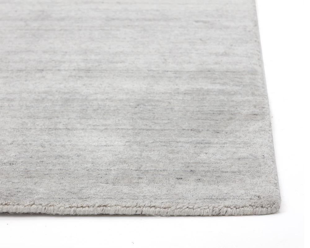 Alaska Hand-Loomed Rug - Grey / Ivory - 9' X 12'