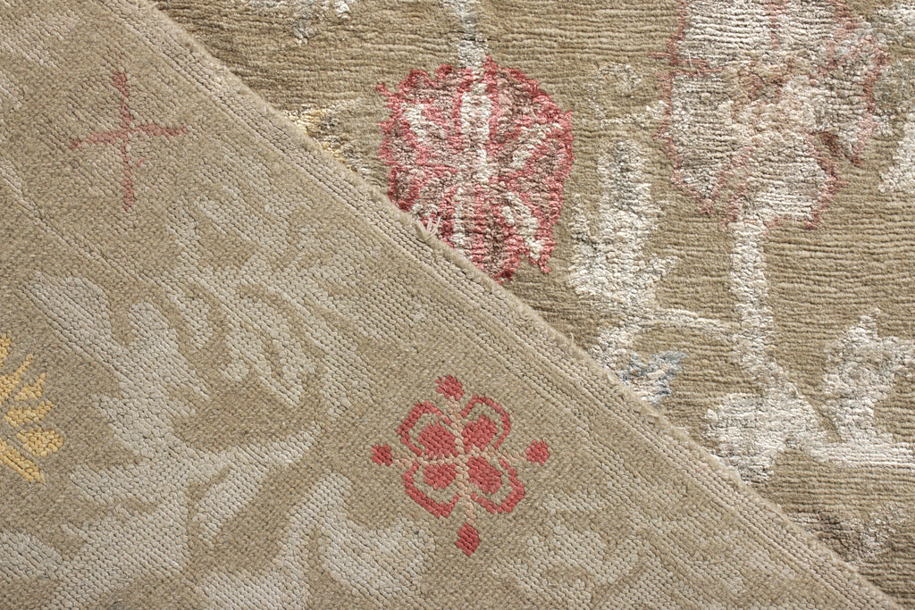 Hand-Knotted Spanish Style Floral Rug In Beige And Red - 11353