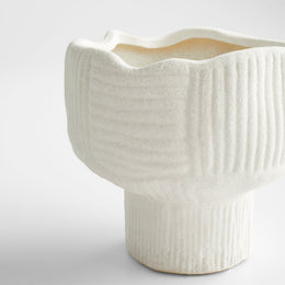 Astreae Pedestal Bowl - White - Small