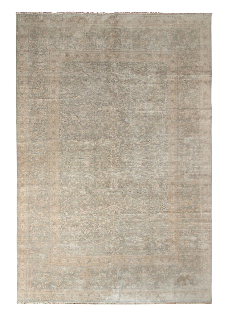 Transitional Style Rug In An All Over Gray, Beige-Brown Floral Pattern - 15100
