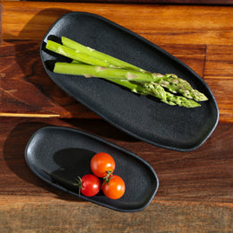 Matte Black Medium Shallow Oval Platters, Set of 4 (Small Dish)