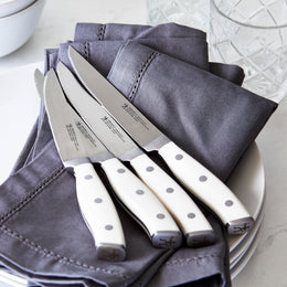 4-Piece Steak Set White Forged Accent