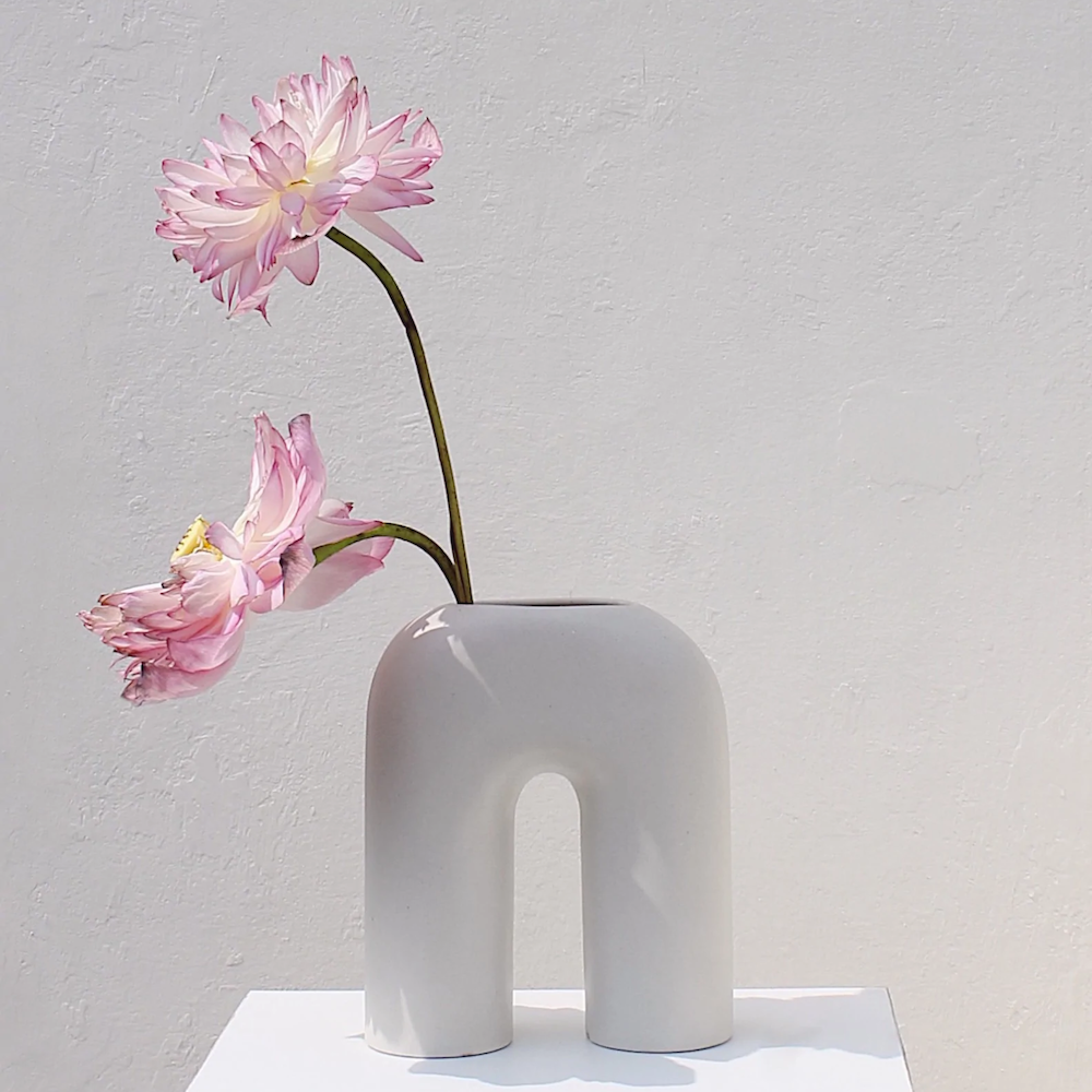 Zo Vase, Off-white