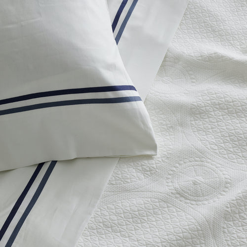 Great Hall Coverlet Set