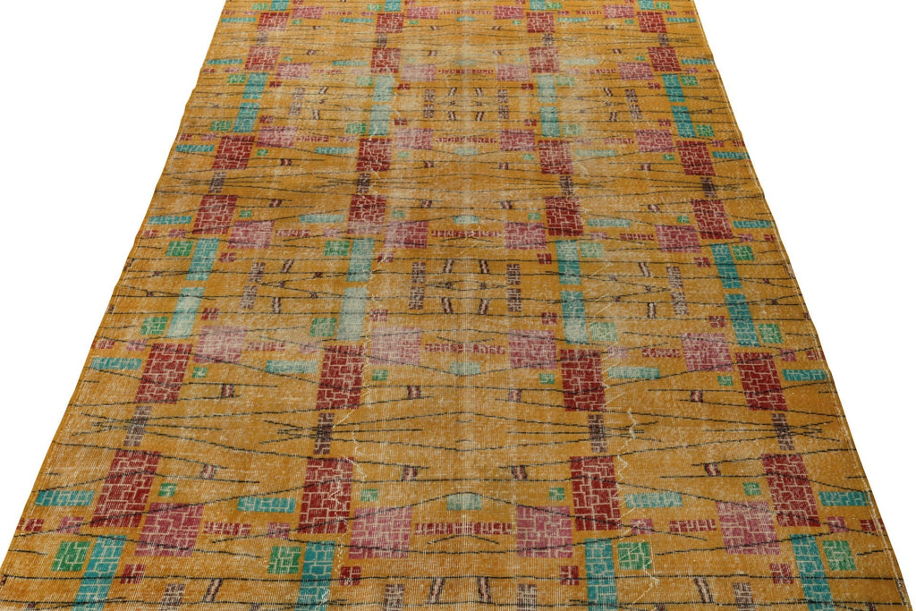 1960s Vintage Zeki Muren Rug In In Gold, Red, Turquoise Geometric Pattern - 23344