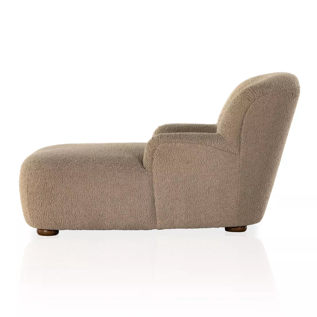 Kadon Chaise Lounge - Sheepskin Camel