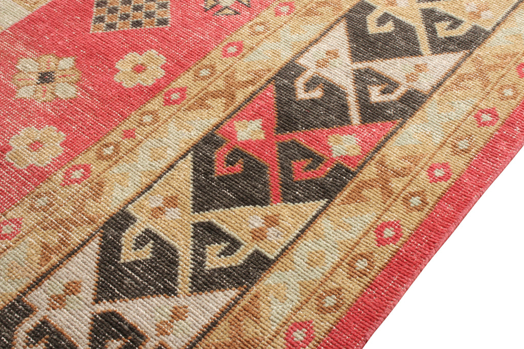 Distressed Style Rug In Red And Beige-Brown Geometric Pattern - 24033