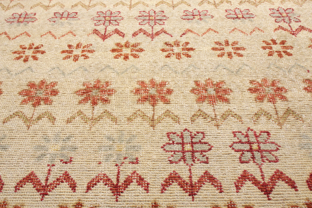 Distressed Style Rug In Beige-Brown And Red Floral Pattern - 24036