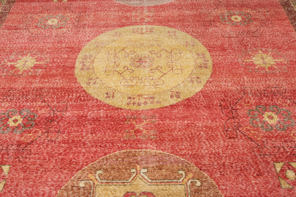 Distressed Khotan Style Rug In Red, Beige Medallion Pattern - 24042