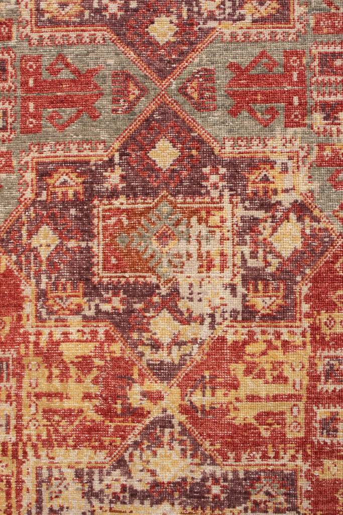 Distressed Style Transitional Rug In Red, Purple Geometric Pattern - 24047