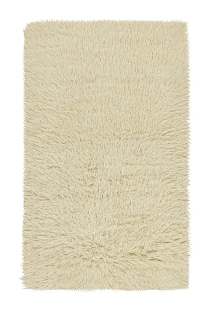 Vintage Tulu Rug In Off White Shag Pile