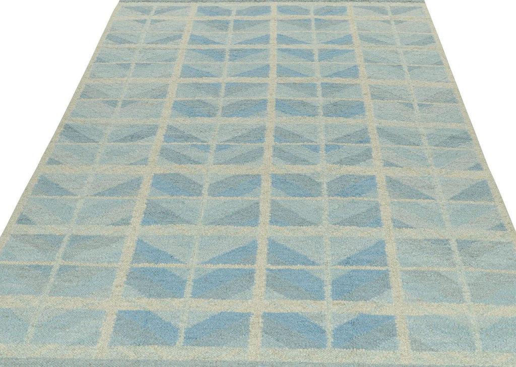 Scandinavian Rug With Geometric Patterns In Blue & Grey