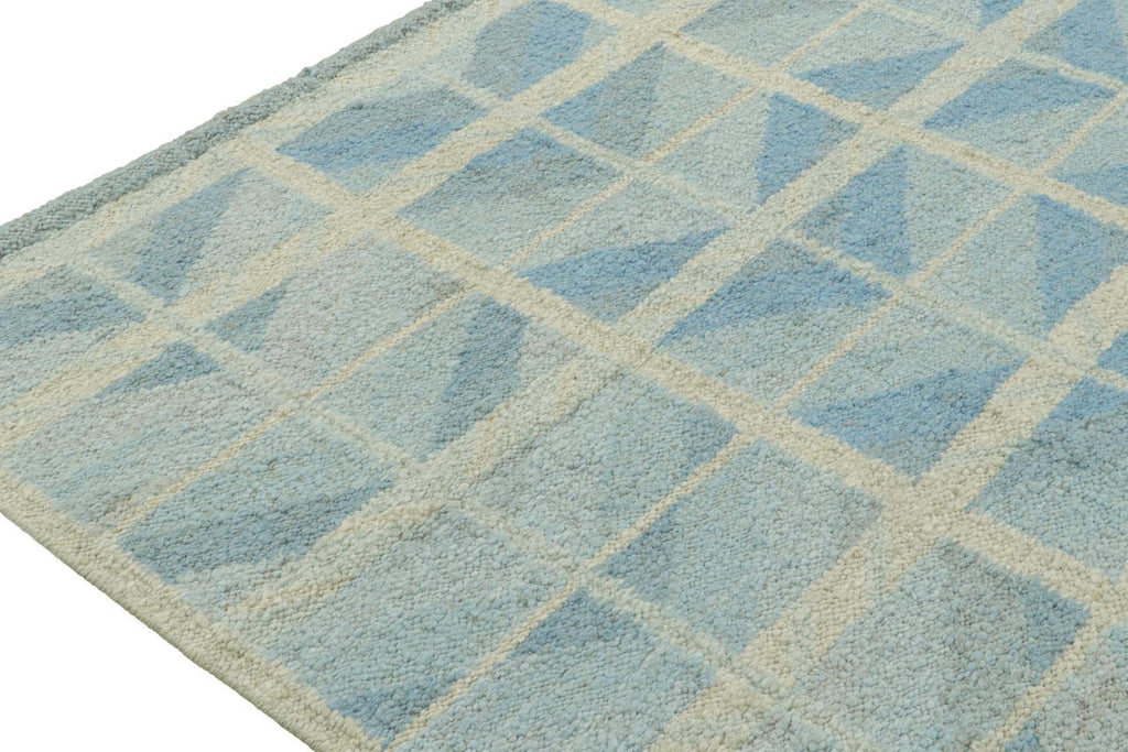 Scandinavian Rug With Geometric Patterns In Blue & Grey