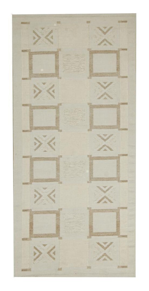 Scandinavian Rug In White & Beige Brown Geometric Patterns