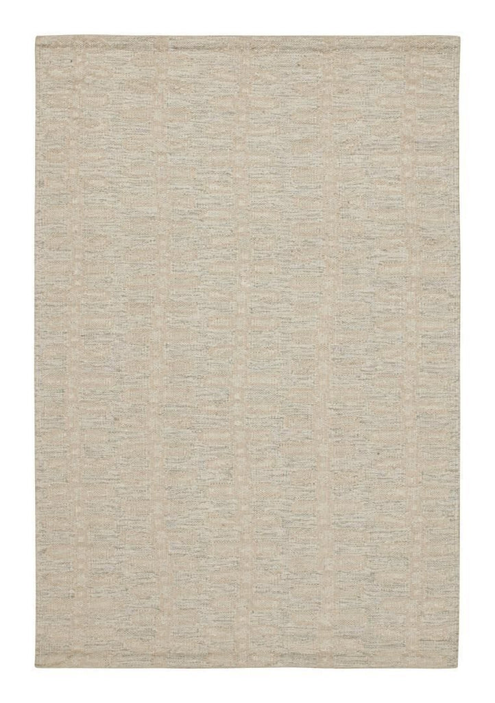 Scandinavian Rug In Pearl White With Floral Pattern