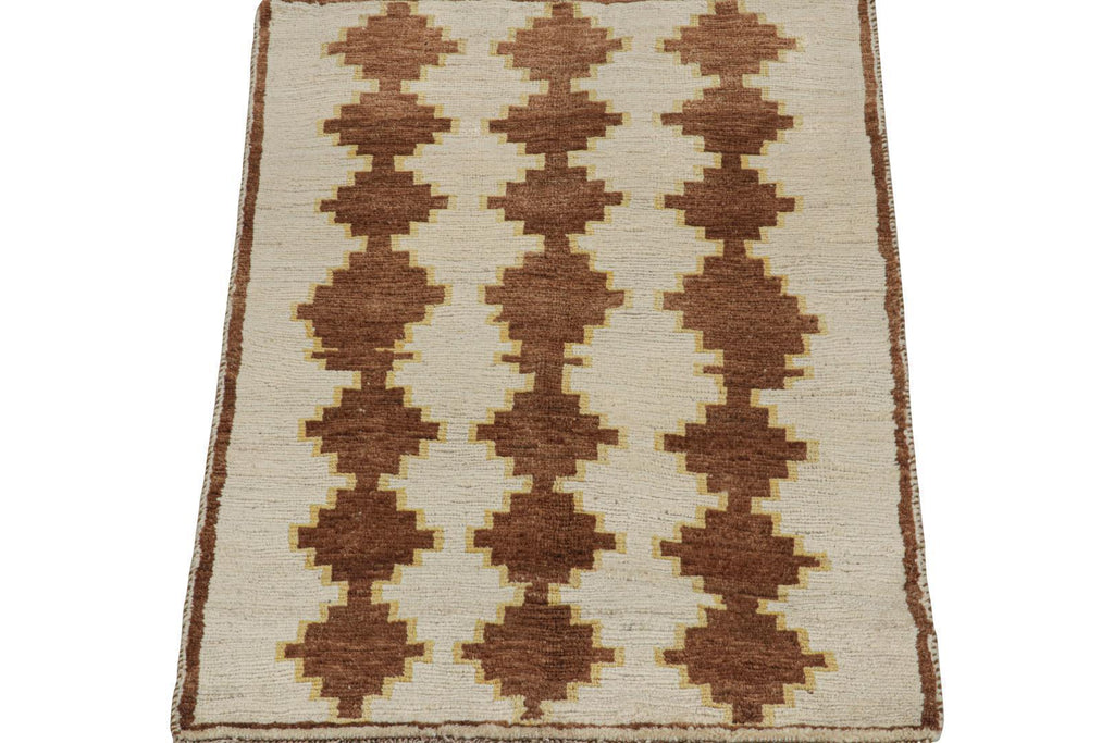 Vintage Qashqai Persian Gabbeh Rug In Beige With Brown Pattern