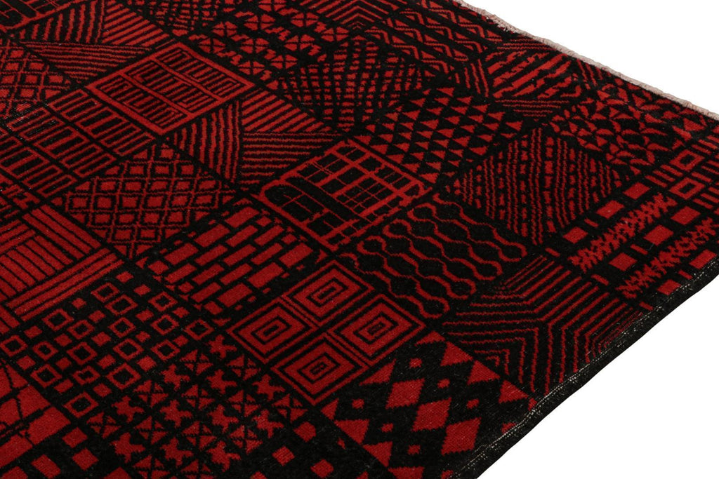 Vintage Zeki Muren Rug In Red & Black Geometric Patterns