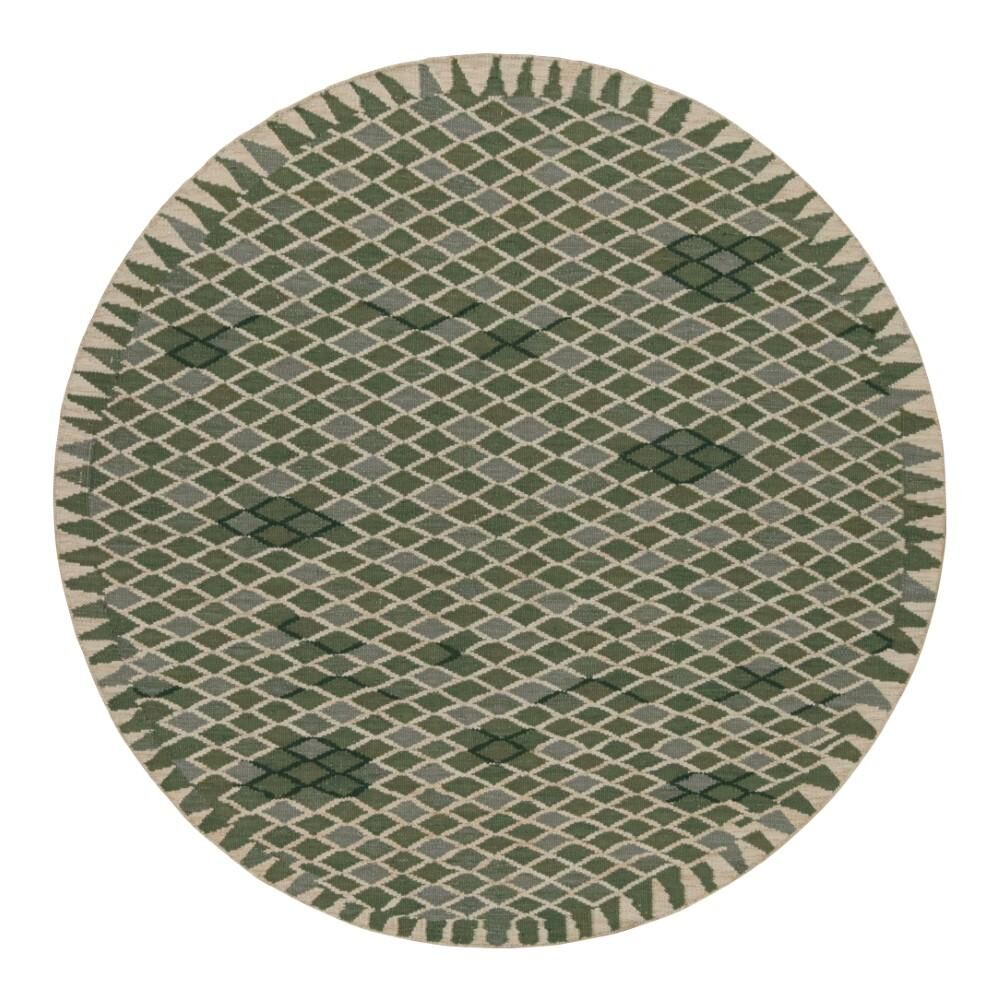 Circle Scandinavian Rug With Green Geometric Patterns