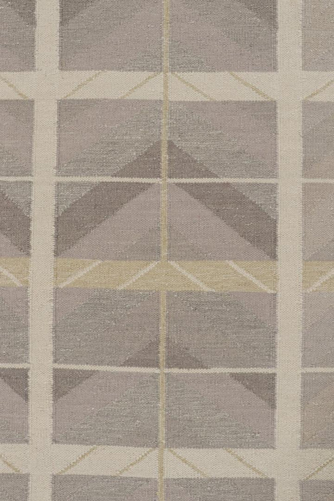 Scandinavian Rug With Taupe Chevrons & Geometric Patterns