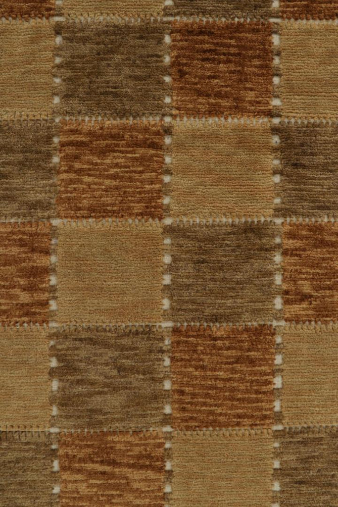 Scandinavian Rug With Geometric Patterns In Brown Tones