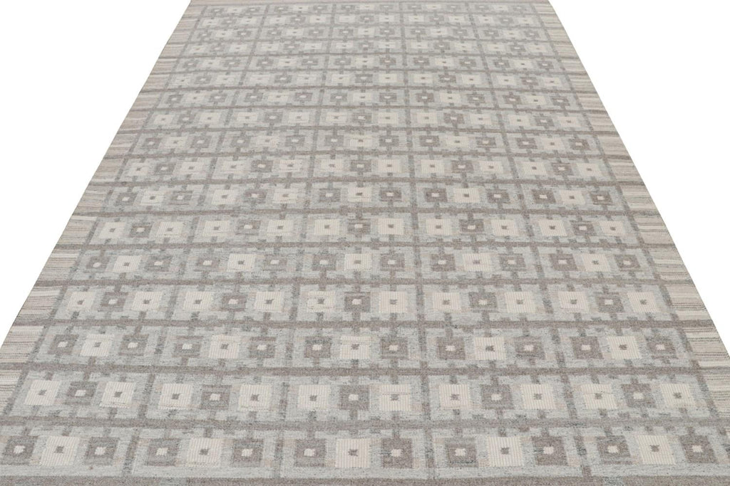 Scandinavian Rug With Gray And Beige Geometric Pattern