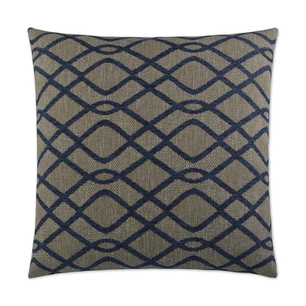 Elisende Pillow