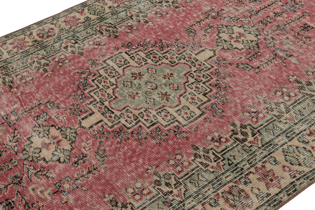 Vintage Zeki Muren Rug With Geometric Patterns And Medallion