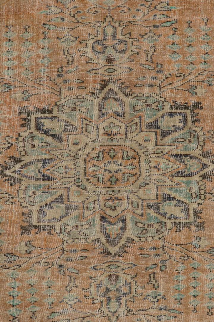 Vintage Zeki Muren Persian Rug With Central Medallion 6x10