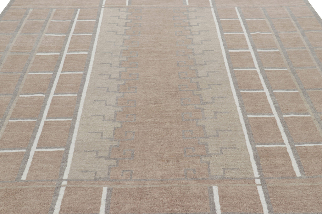 Scandinavian Rug in Brown with Geometric Patterns