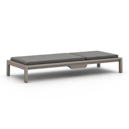 Sonoma Outdoor Chaise-Grey/Charcoal