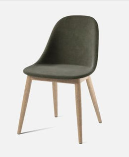 Harbour Dining Side Chair, Natural Oak Legs, Leather Dakar 0842 Seat