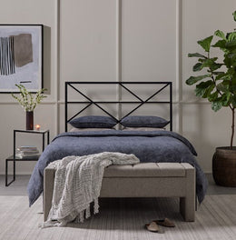 Cato Bed-Sandblasted Vintage Black-King