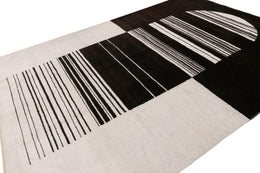 Abstract Geometric Rug in White and Black - Gateway to Heaven