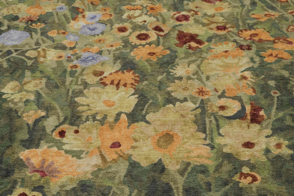 Botanical Rug in Green with Floral Patterns - Summer Dream