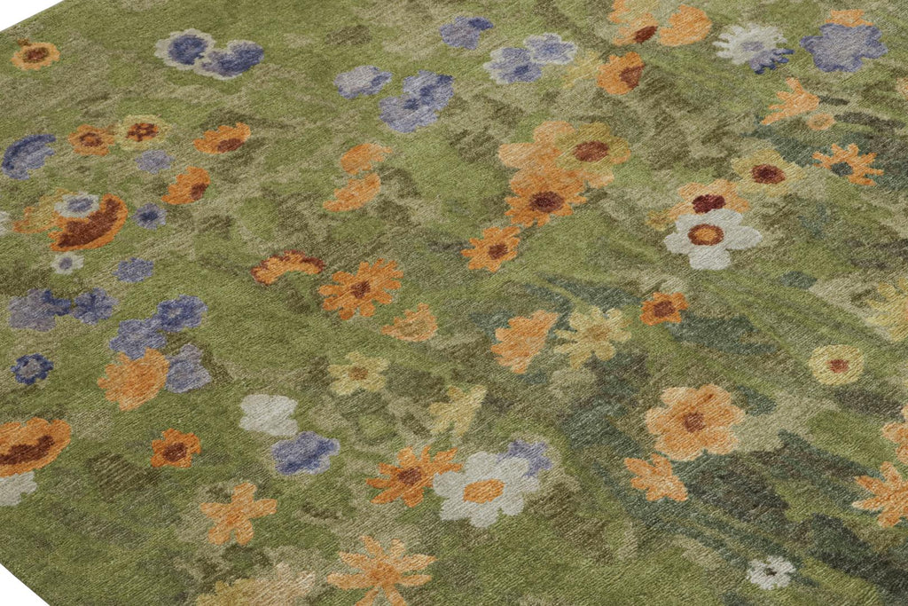 Botanical Rug in Green with Floral Patterns - Summer Dream