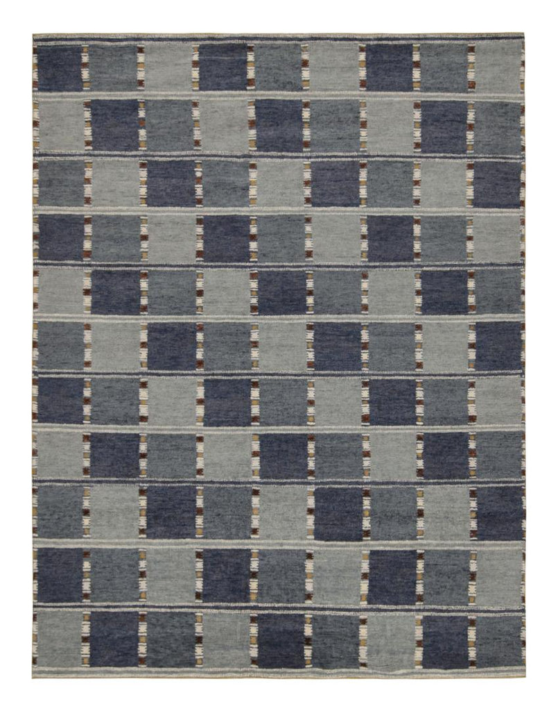 Scandinavian Rug With Blue Geometric Patterns