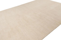 Contemporary Solid Rug in Neutral Beige Tones