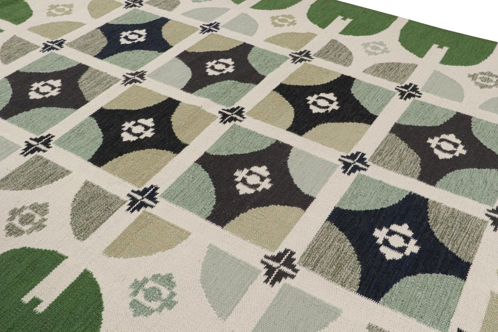 Scandinavian Style Rug in Green with Geometric Patterns