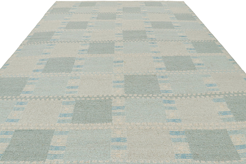 Scandinavian Style Rug With Light Blue Geometric Patterns