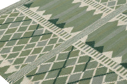 Scandinavian Rug With Geometric Patterns In Green Tones 9x12