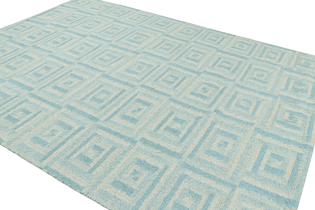 Scandinavian Rug With Light Blue And White Geometric Patterns