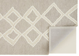 Anica Transitional Geometric Gray Ivory Area Rug (10' x 14')