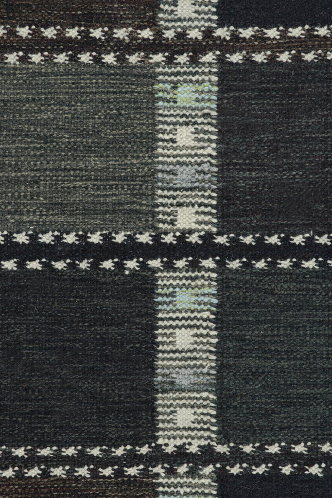 Scandinavian Rug in Gray and Blue, with Geometric Patterns