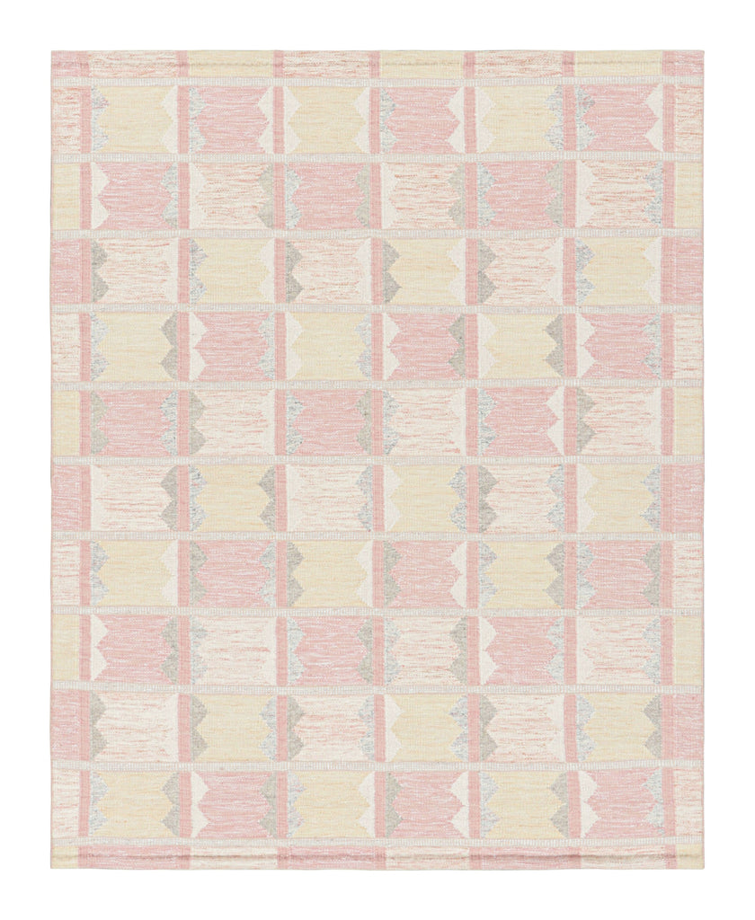 Scandinavian Rug in Pink with Geometric Patterns