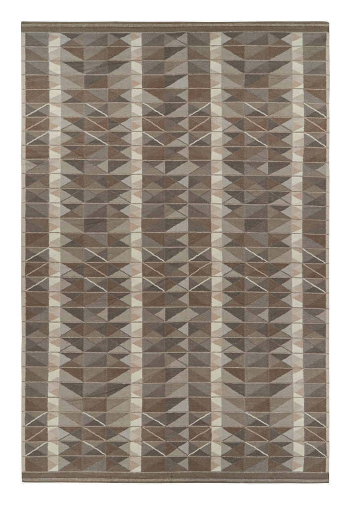 Oversized Scandinavian Rug in Beige-Brown Geometric Patterns